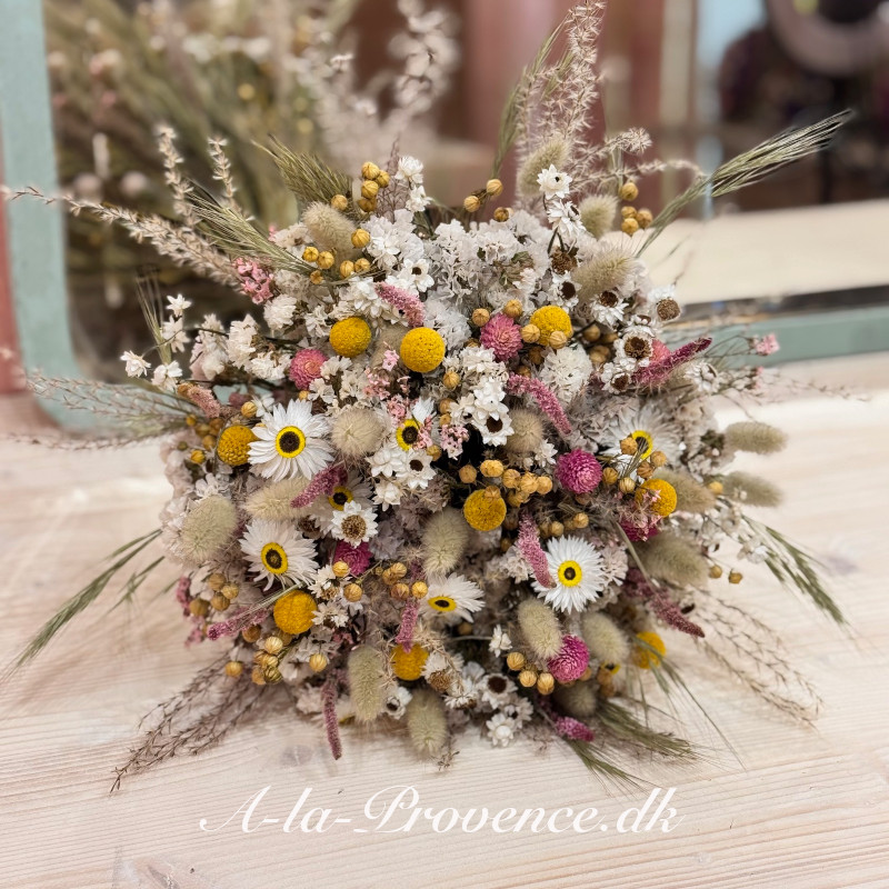 Evighedsbuket, Maddie